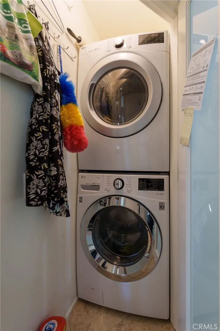 16291 Countess Drive 105, Huntington Beach, California 92649 home-pic-18