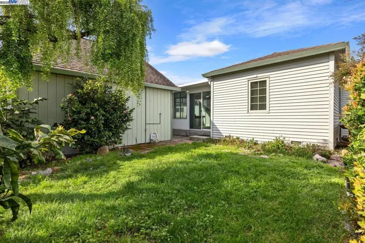 15020 Endicott, San Leandro, California 94579-1710