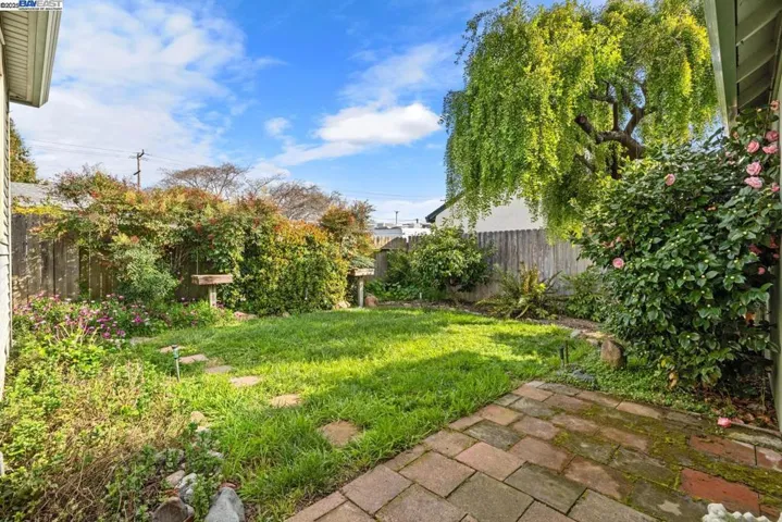 15020 Endicott, San Leandro, California 94579-1710