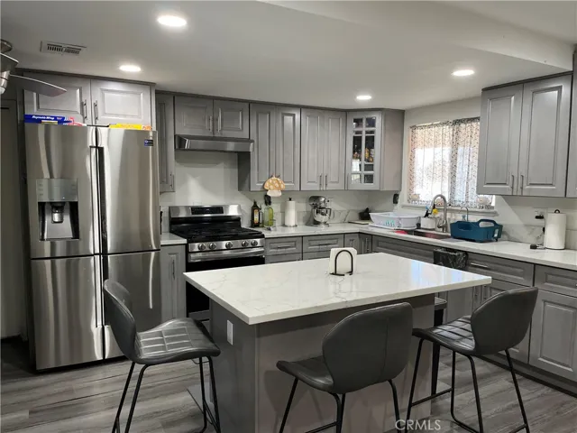 6060 Mirada Court, Highland, California 92346