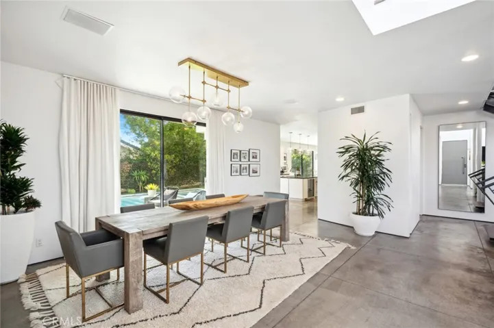 2831 Ridge Drive, Laguna Beach, California 92651