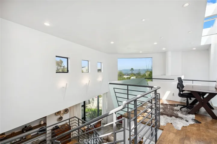 2831 Ridge Drive, Laguna Beach, California 92651