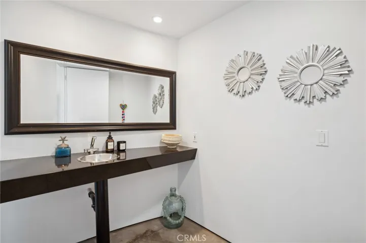2831 Ridge Drive, Laguna Beach, California 92651