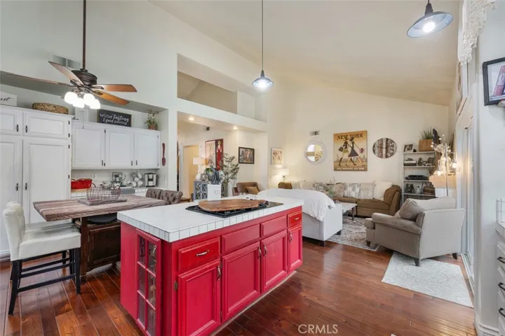 5390 Los Monteros, Yorba Linda, California 92887