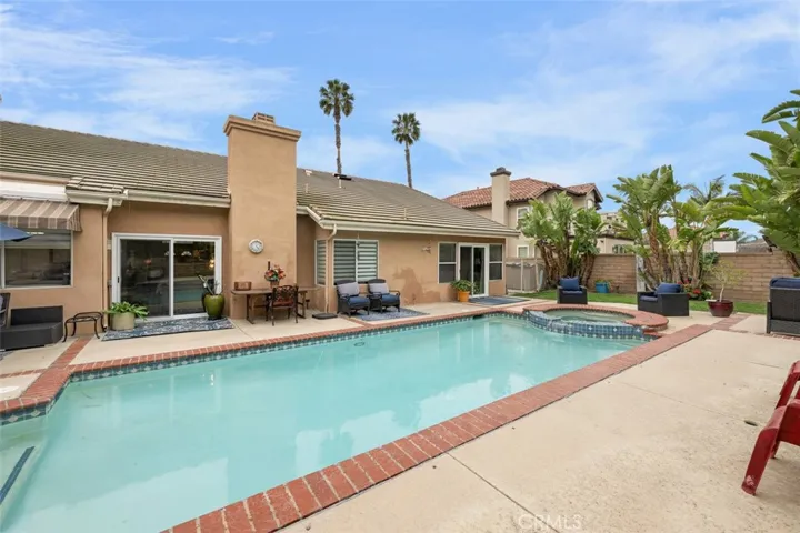 5390 Los Monteros, Yorba Linda, California 92887
