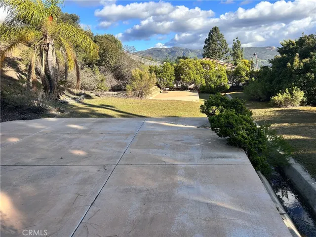 5390 Los Monteros, Yorba Linda, California 92887