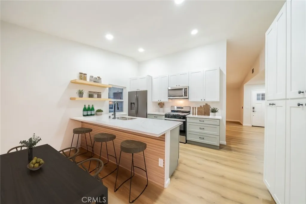 24131 Powell Place, Moreno Valley, California 92553 home-pic-6