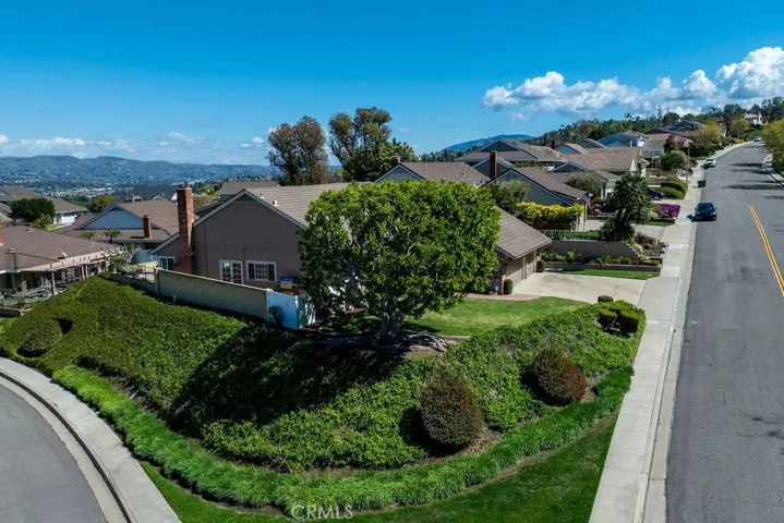 Private elevated lot