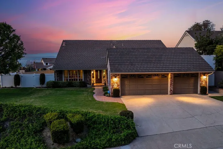 4401 Ridge Gate Rd, Anaheim Hills, California 92807