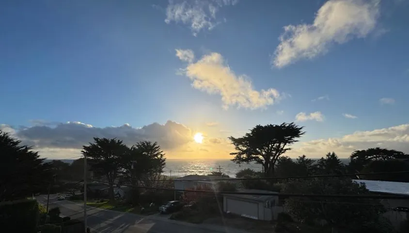 304 12th Street, Montara, California 94037