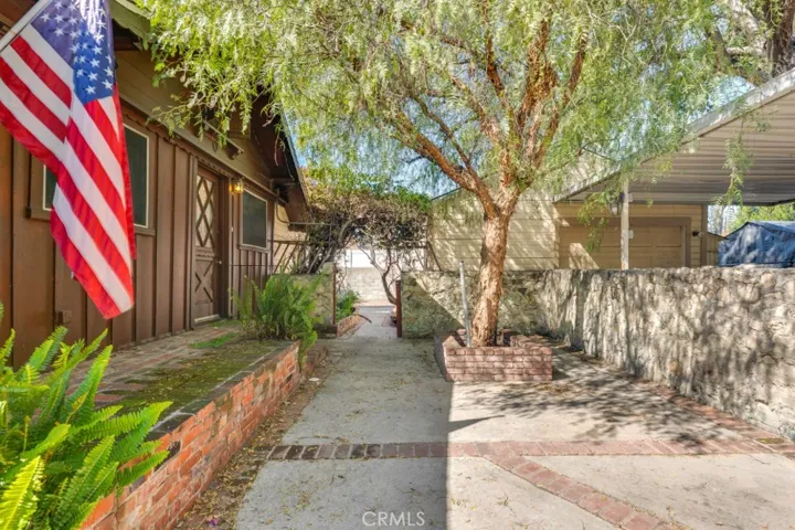 4930 Fulton Avenue, Sherman Oaks, California 91423