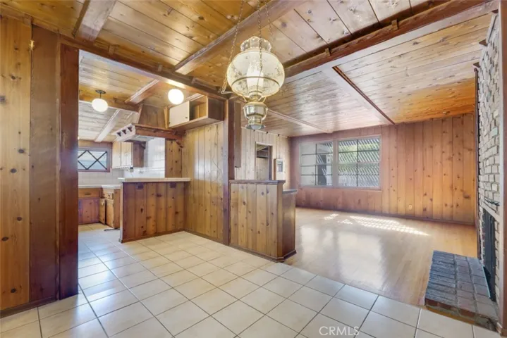 4930 Fulton Avenue, Sherman Oaks, California 91423