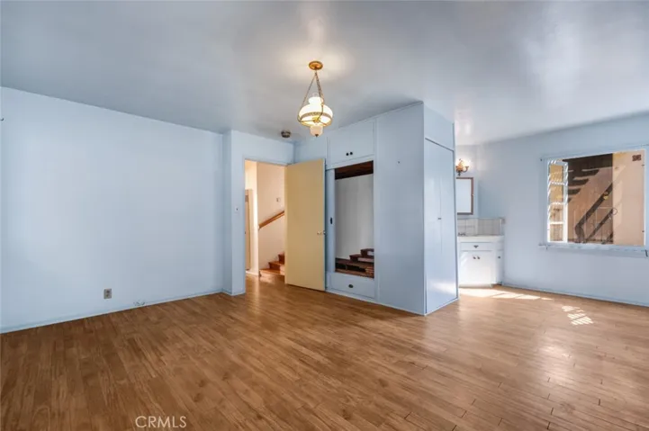 4930 Fulton Avenue, Sherman Oaks, California 91423