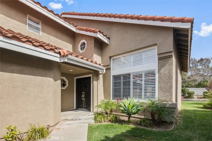 Wrap around yard is enormous!