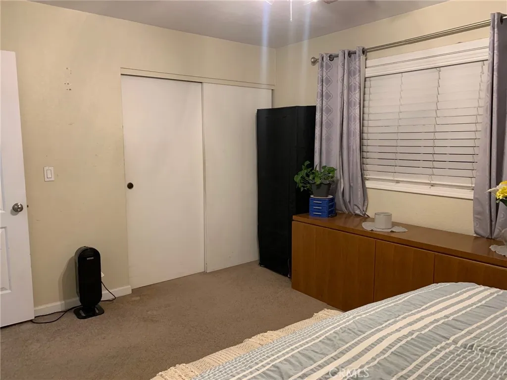 10316 S San Pedro Street, Los Angeles, California 90003 home-pic-33