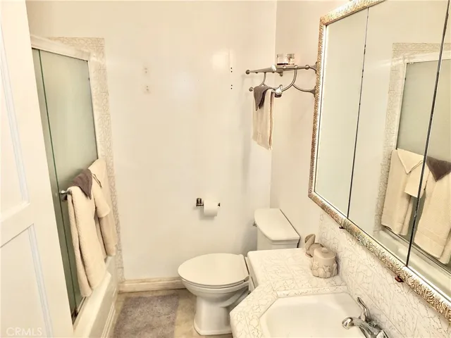 4314 Albury Avenue, Lakewood, California 90713