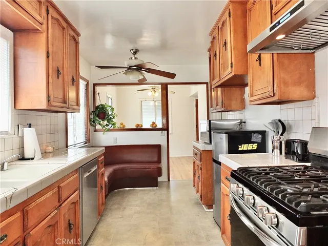 4314 Albury Avenue, Lakewood, California 90713