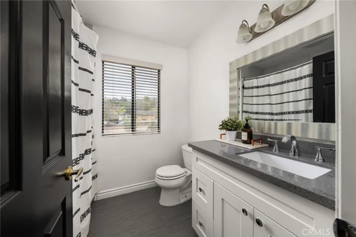 559 Conestoga Road, San Dimas, California 91773
