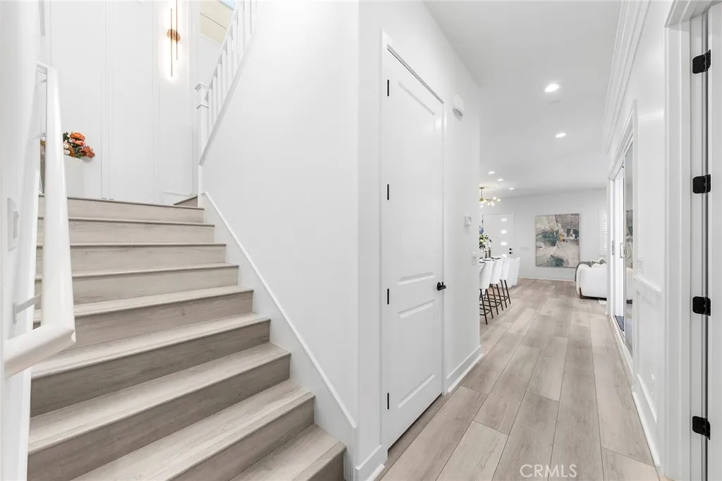 450 Chorus, Irvine, California 92618 home-pic-36