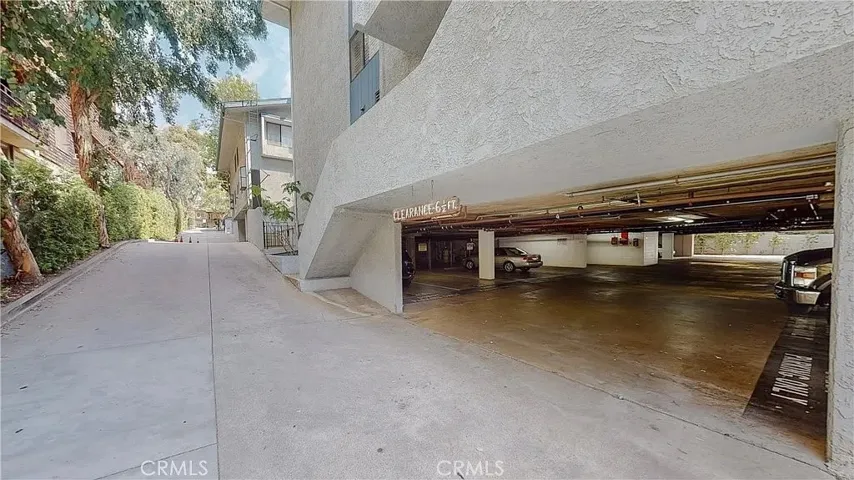 355 S Marengo Avenue 204, Pasadena, California 91101