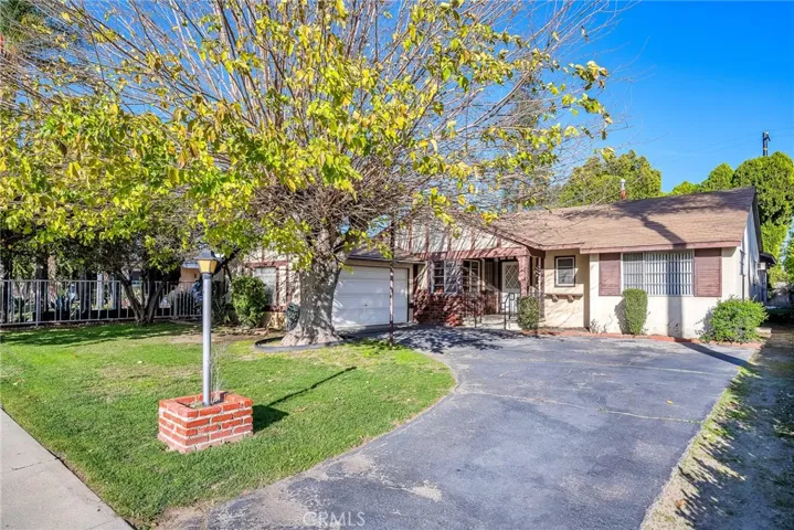 8472 Delco Avenue, Winnetka, California 91306