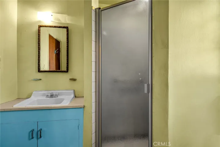 8472 Delco Avenue, Winnetka, California 91306