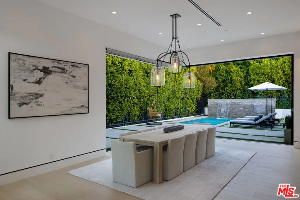 16366 Sloan Drive, Los Angeles, California 90049 home-pic-10