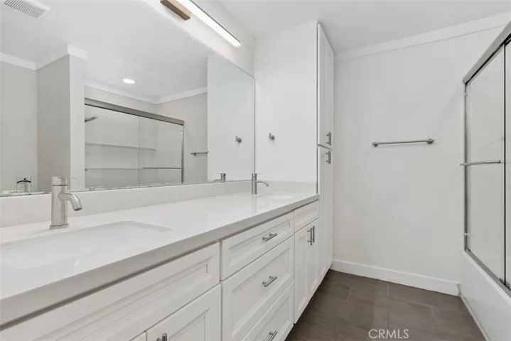 1840 Gum Tree Lane B, Fallbrook, California 92028