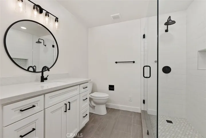 1840 Gum Tree Lane B, Fallbrook, California 92028