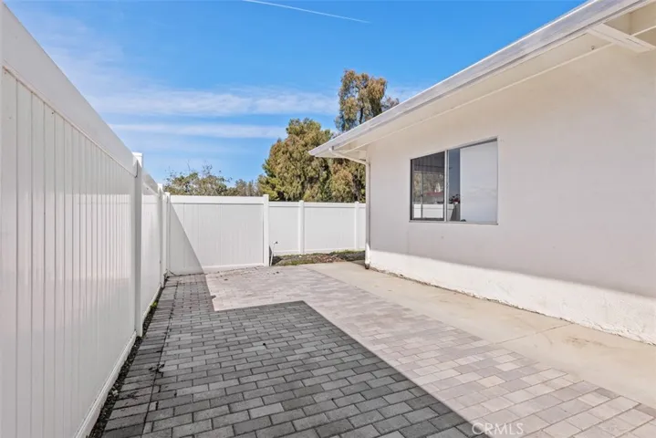 1840 Gum Tree Lane B, Fallbrook, California 92028