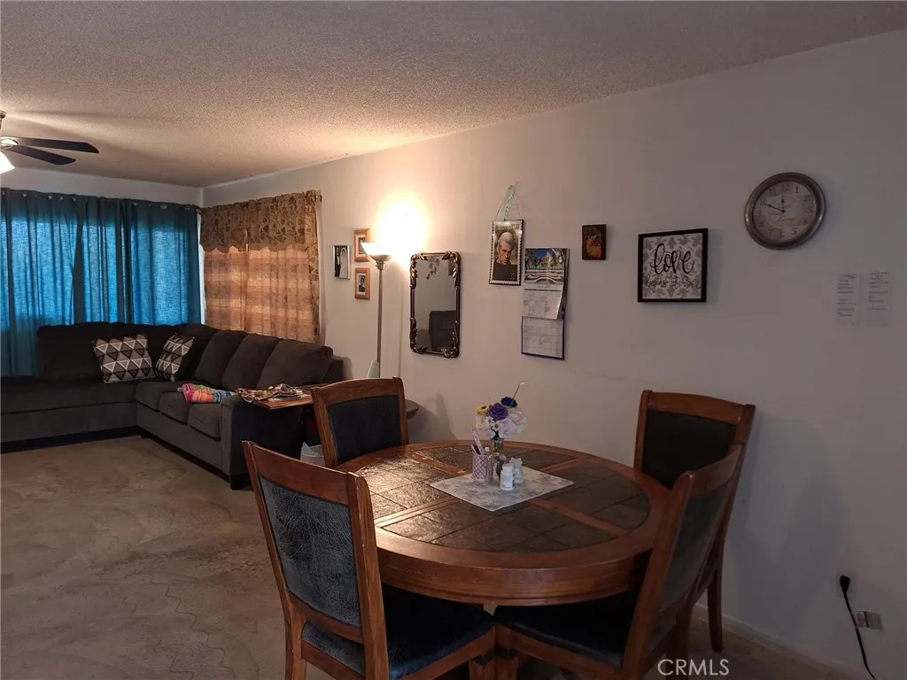 619 S Palm Avenue E, Hemet, California 92543 home-pic-16