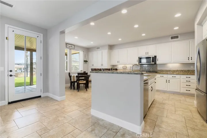 29844 Twin Lakes Road, Menifee, California 92585