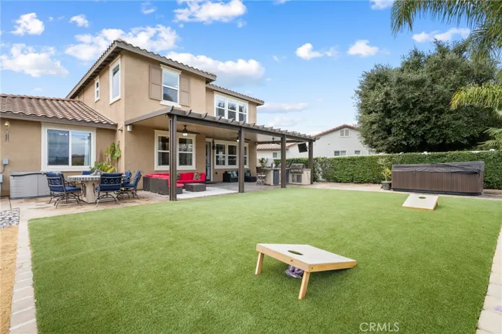 29844 Twin Lakes Road, Menifee, California 92585