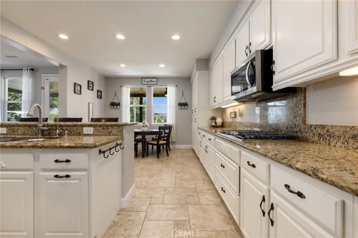 29844 Twin Lakes Road, Menifee, California 92585