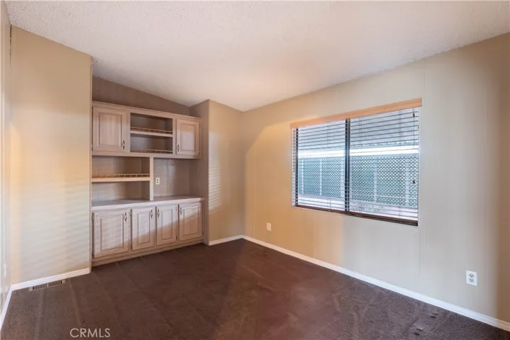 20843 Waalew Road C8, Apple Valley, California 92307