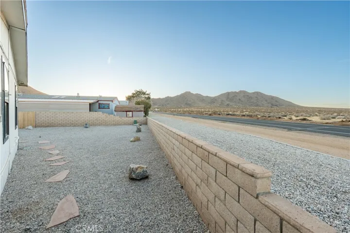 20843 Waalew Road C8, Apple Valley, California 92307