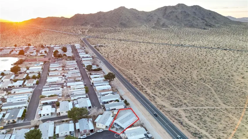 20843 Waalew Road C8, Apple Valley, California 92307