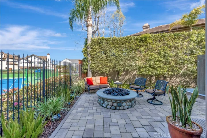 6203 Cordoba Court, Long Beach, California 90803