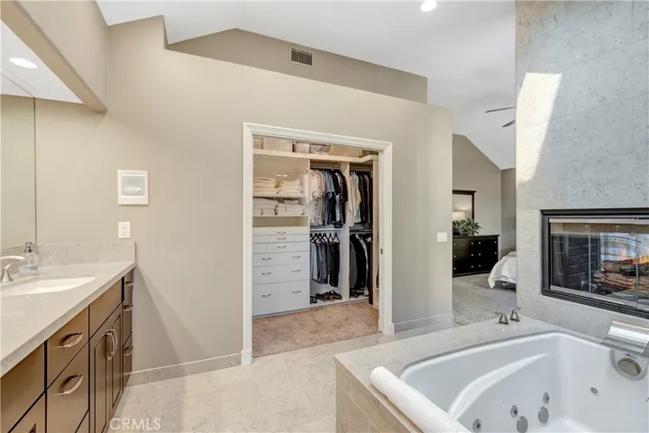 6203 Cordoba Court, Long Beach, California 90803