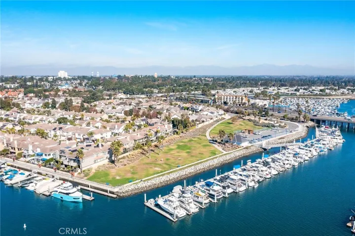 6203 Cordoba Court, Long Beach, California 90803