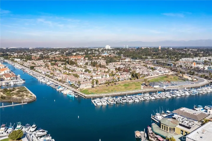 6203 Cordoba Court, Long Beach, California 90803