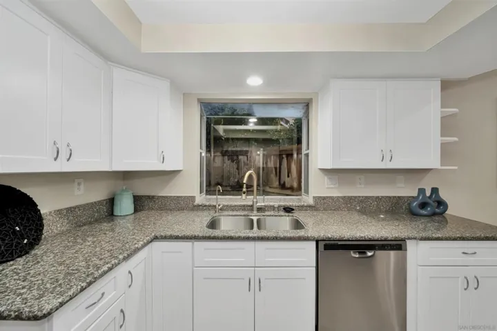10678 Rancho Carmel Dr, San Diego, California 92128