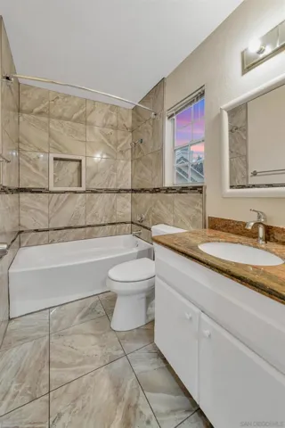 10678 Rancho Carmel Dr, San Diego, California 92128