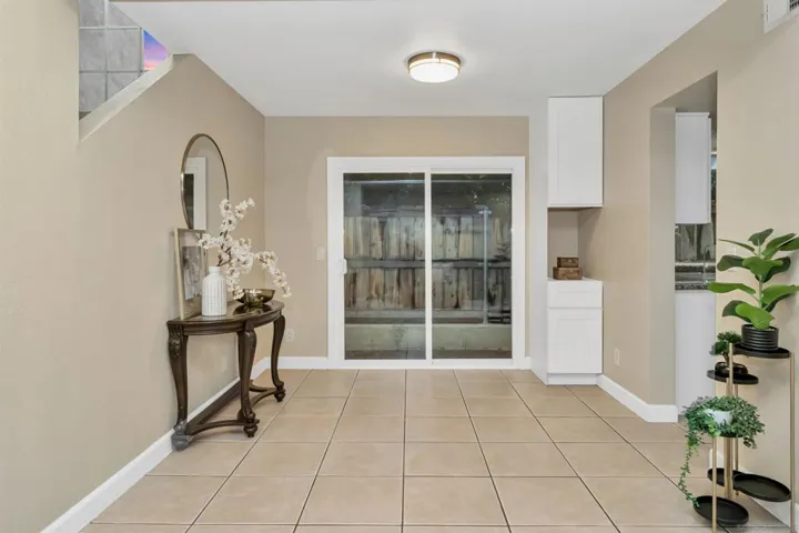 10678 Rancho Carmel Dr, San Diego, California 92128