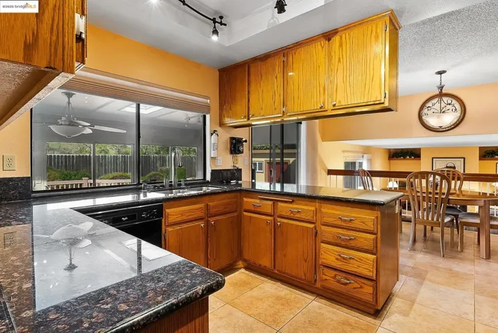 3274 Mustang Cir, Fairfield, California 94533