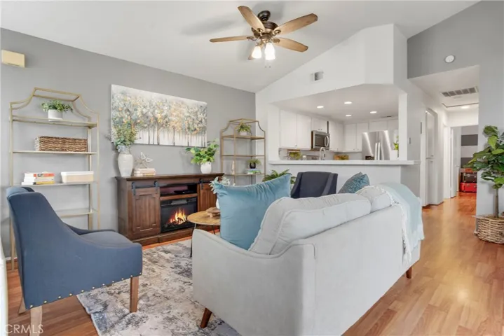 490 Anderwood Court 3, Pomona, California 91768