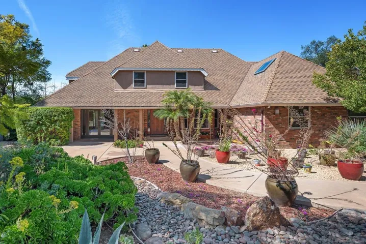 24002 Del Amo Rd, Ramona, California 92065