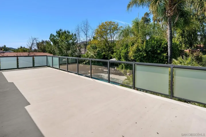 24002 Del Amo Rd, Ramona, California 92065