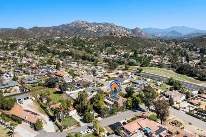 24002 Del Amo Rd, Ramona, California 92065