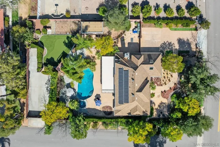 24002 Del Amo Rd, Ramona, California 92065